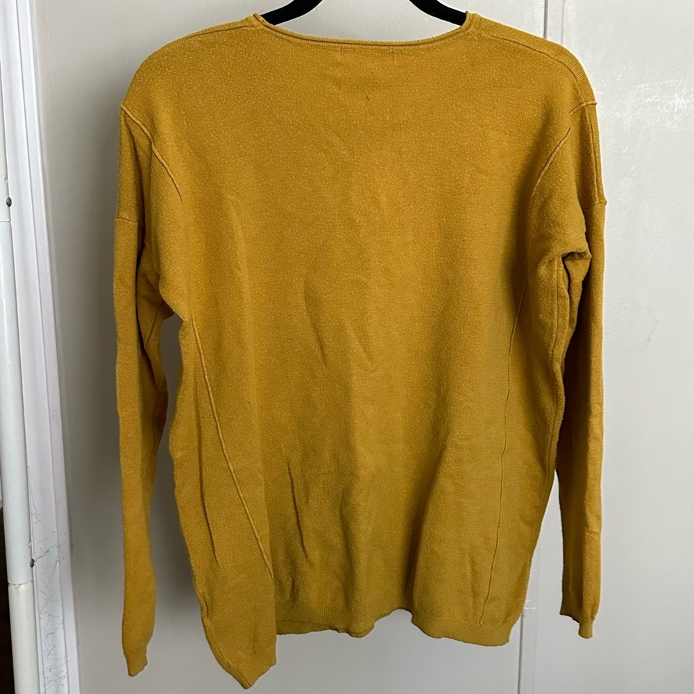 Orange Creek Women’s Mustard Yellow Crewneck Sweater size S/M - Picture 5 of 6